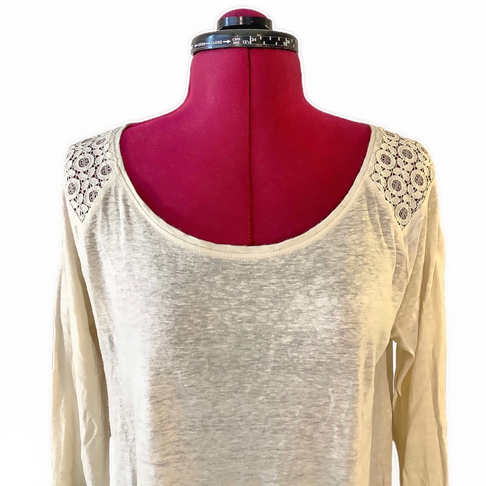 🍀LUCKY BRAND Beige Long Sleeve w/Lace - Picture 5 of 9